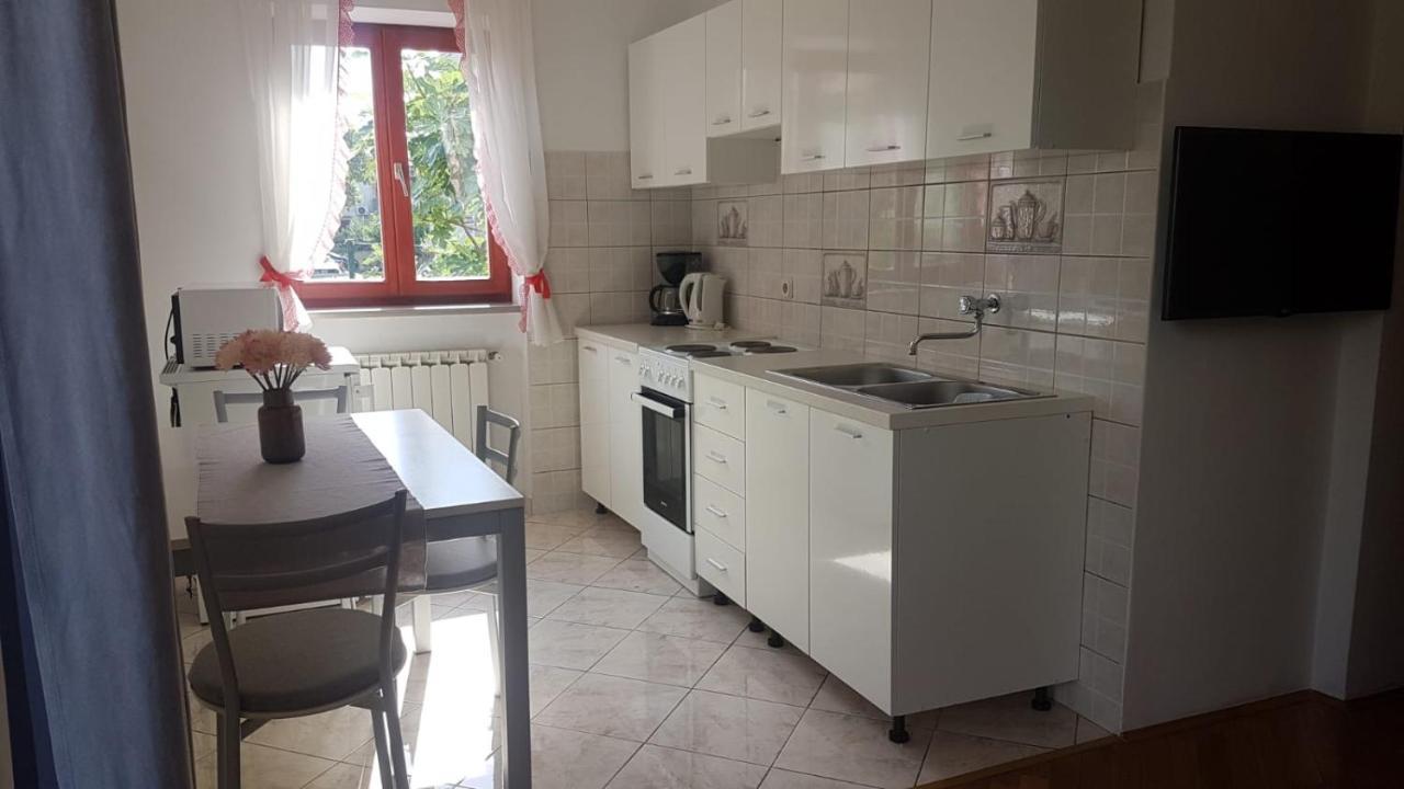 Ferienwohnung Maria Mare Rovinj Exterior foto