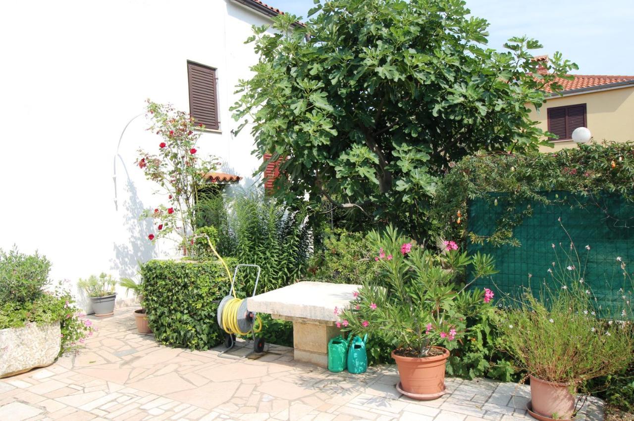 Ferienwohnung Maria Mare Rovinj Exterior foto